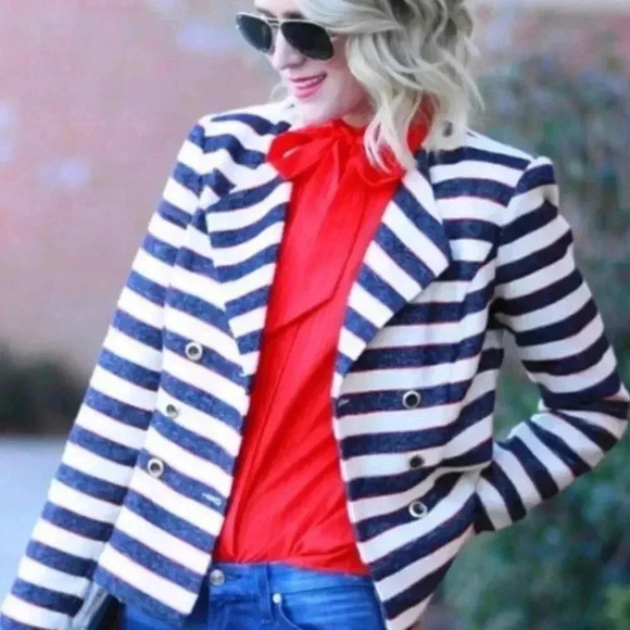 Cabi Love Carol Collection Nautical Cruise Striped Blazer NEW WITH TAG - Picture 4 of 5